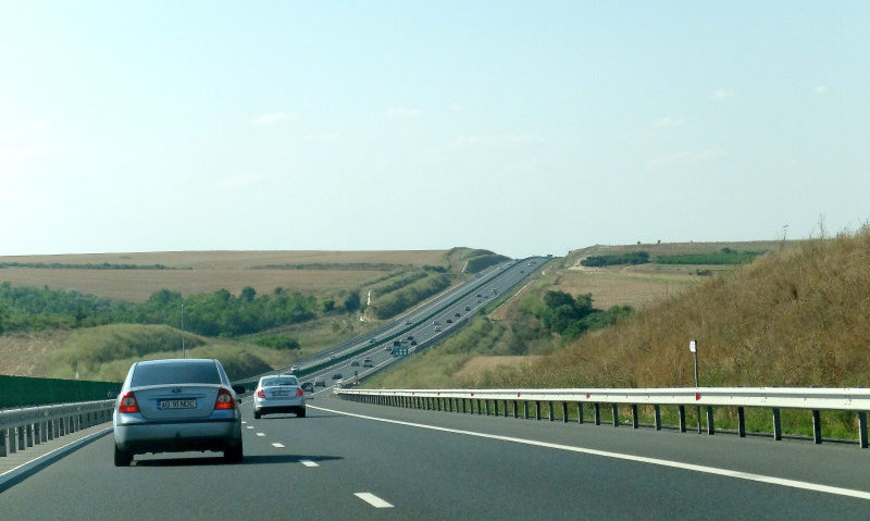 Circulaţie deviată pe autostrada Bucureşti-Constanţa