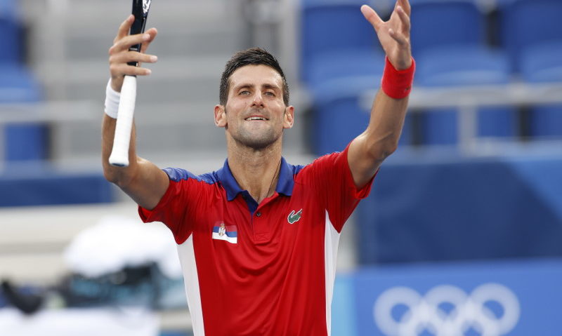 Djokovic avansează în sferturi la Olimpiadă