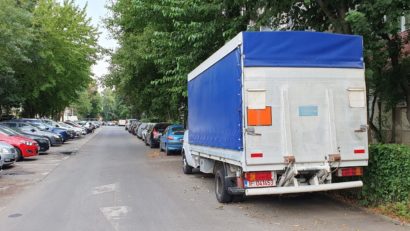 Campanie de eliberare a domeniului public de autovehicule staţionate neregulamentar, în sectorul 4