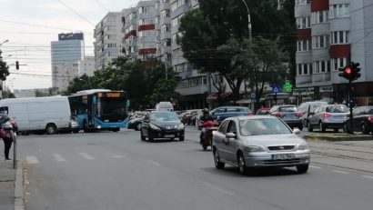 Autobuzele 223 revin pe traseul de bază