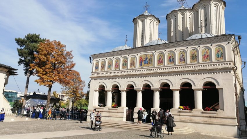 Pelerinaj în Capitală cu ocazia sărbătorii Floriilor