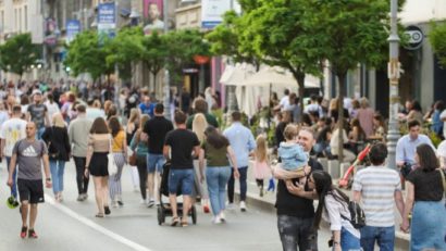 Spectacole de teatru, recitaluri și concerte la „Străzi deschise – București, Promenadă urbană”!