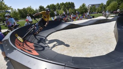 Pistă pumptrack de 42 de metri, inaugurată în cartierul Brâncuşi