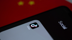 Utilizatorii TikTok din SUA își iau rămas bun de la aplicație; tendința neobișnuită „Goodbye to my chinese spy”