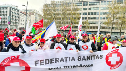 Reprezentanţii Sanitas protestează la Bruxelles