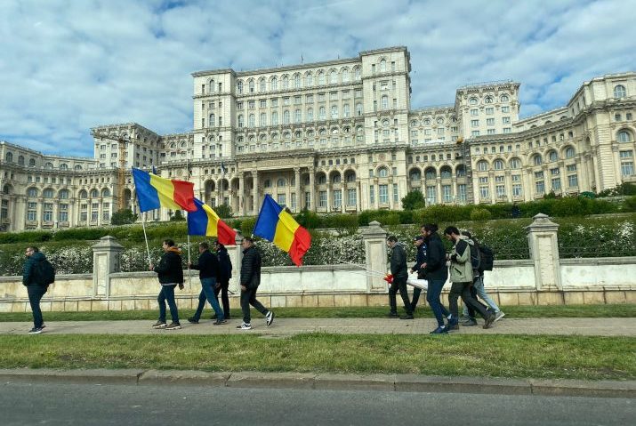 Miniştrii propuşi, audiaţi în Parlament