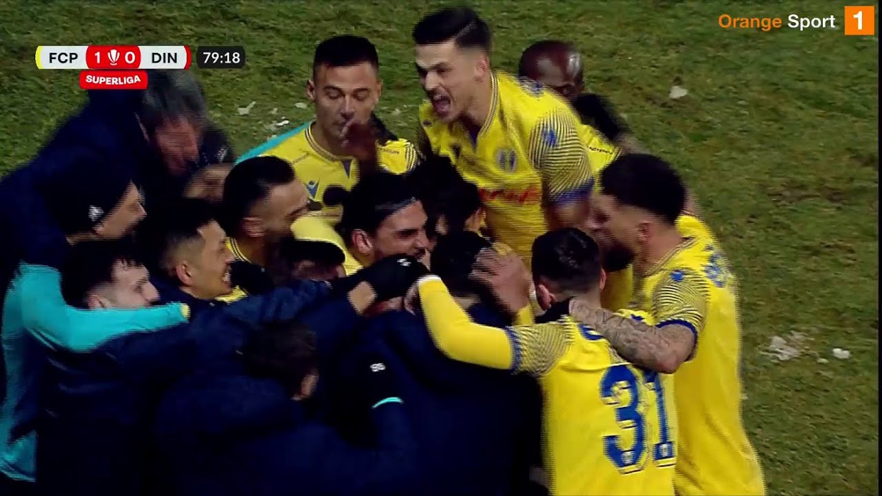 Victorie ”galben-neagră” într-un derby din Superligă. Petrolul, peste Dinamo, mulțumită unui gol marcat în ultimele 10 minute