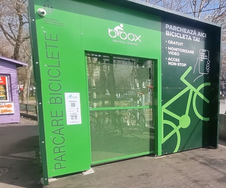 Trei parcări securizate de biciclete, în sectorul 2!