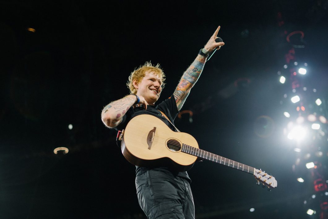 Concertul lui Ed Sheeran, „Mathematics Tour”: o scenă unică, 360 de grade