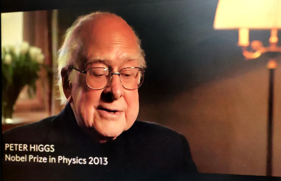 A murit Peter Higgs, fizicianul care a descoperit ”particula lui Dumnezeu”