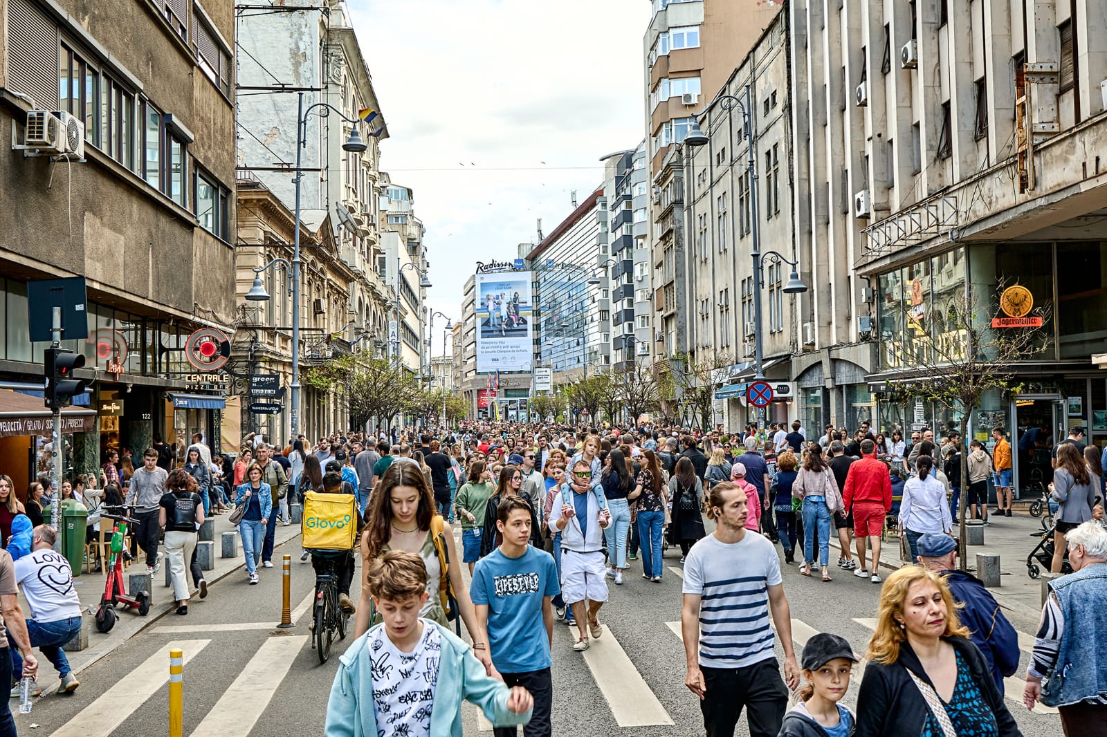 Străzi deschise continuă în weekend, pe Calea Victoriei