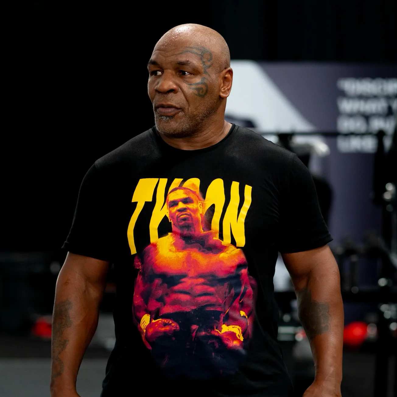 Fostul campion mondial Mike Tyson a fost învins de un YouTuber