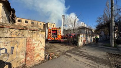 Incendiu la o cladire a Liceului Timpuri Noi